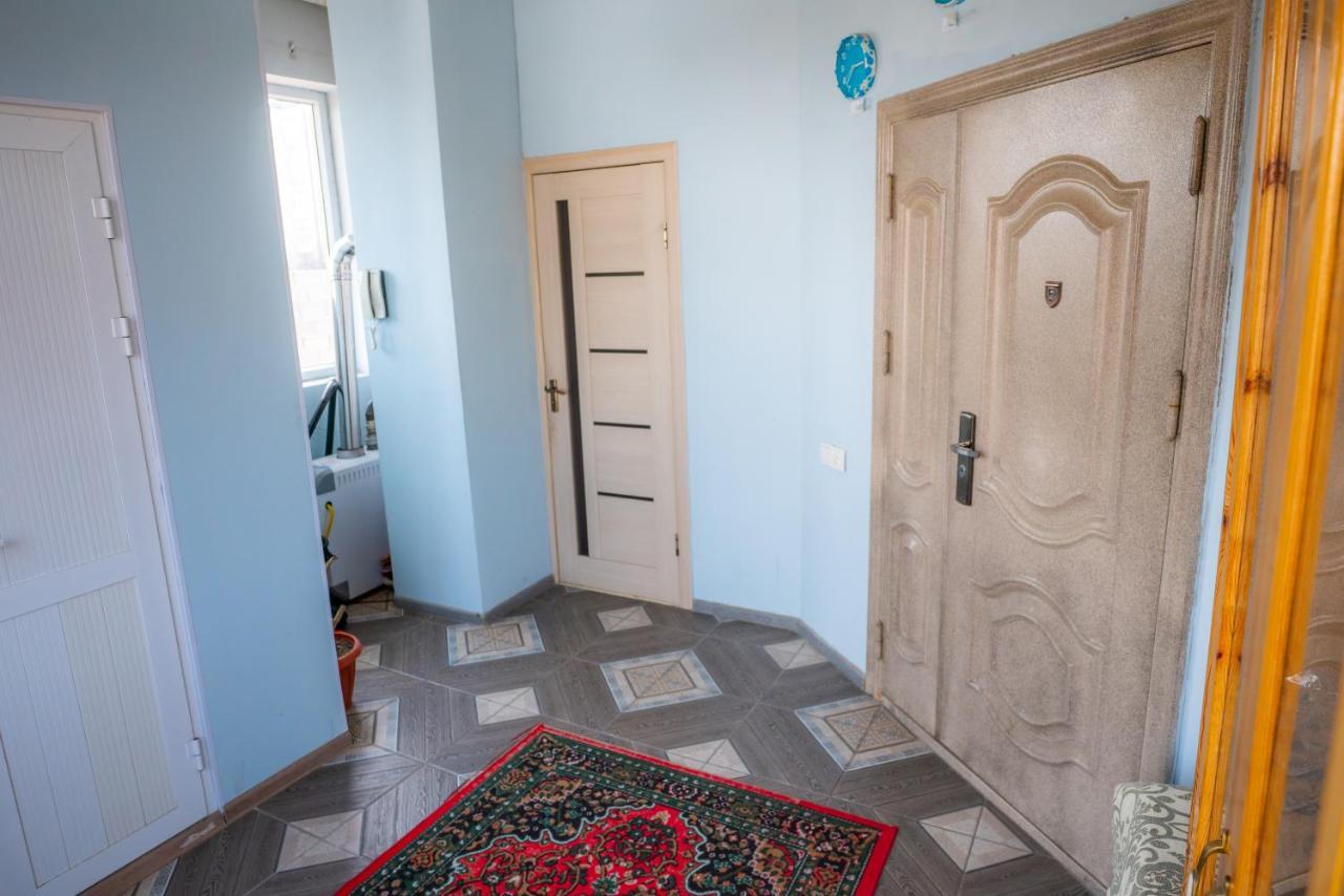 Guest House Etnodom Jalal-Abad Exterior photo